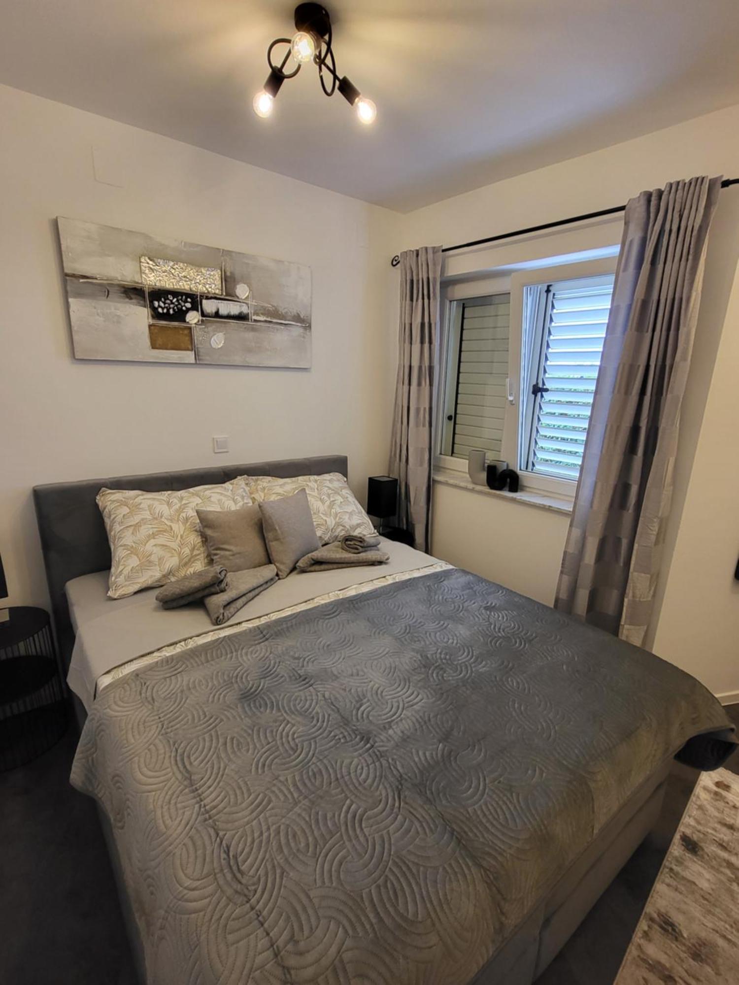 Apartmani Andiks Dramalj Bagian luar foto