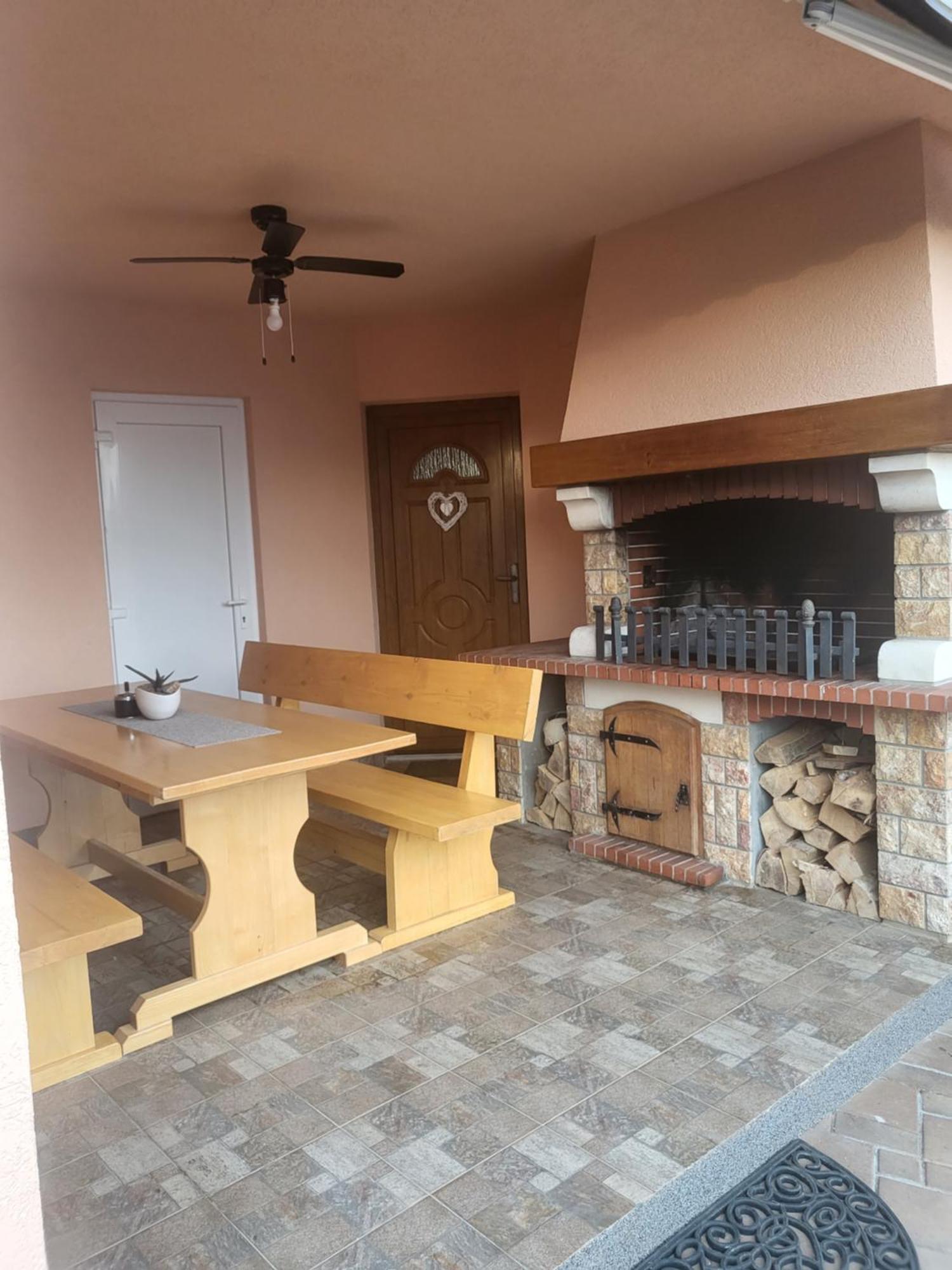 Apartmani Andiks Dramalj Bagian luar foto
