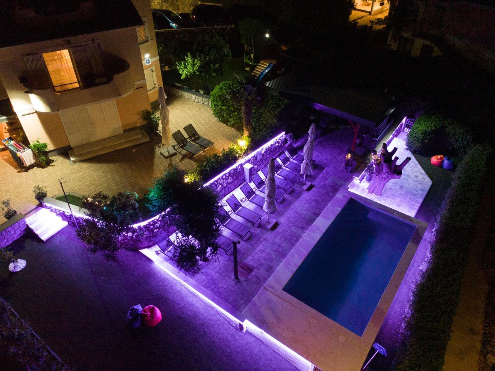 Apartmani Andiks Dramalj Bagian luar foto